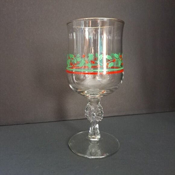 Vintage Holiday Glass Goblet Holly & Berry Design Gold Rim - Picture 1 of 11